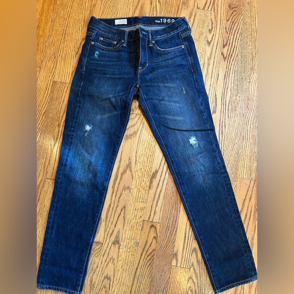 Brand new Gap jeans size 00/24 “sexy boyfriend” style dark jean.